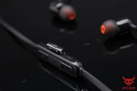 JBL T110BT耳机评测 入门级耳机的优选 .